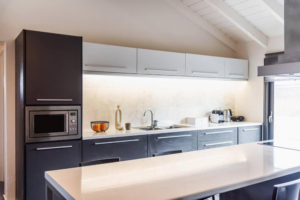 Apartment Inalia Modern House *