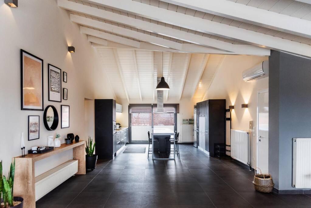 Apartment Inalia Modern House